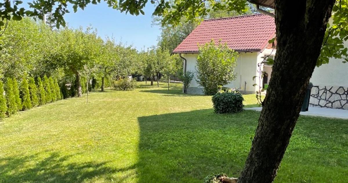Casă individuală 160 mp cu 4 camere în Măgura