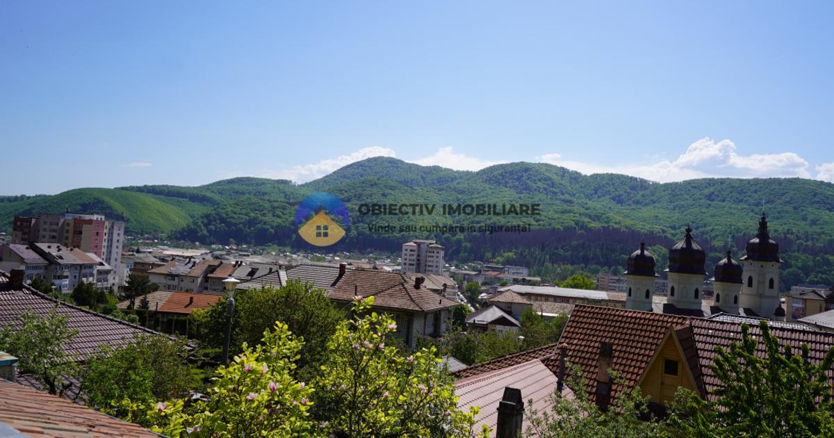 Oferta unica in Piatra Neamt ! Casa si teren zona centrala , strada Castanilor