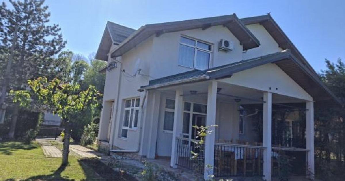 Casă individuală 160 mp cu 4 camere în zona Periferie, Ploiești