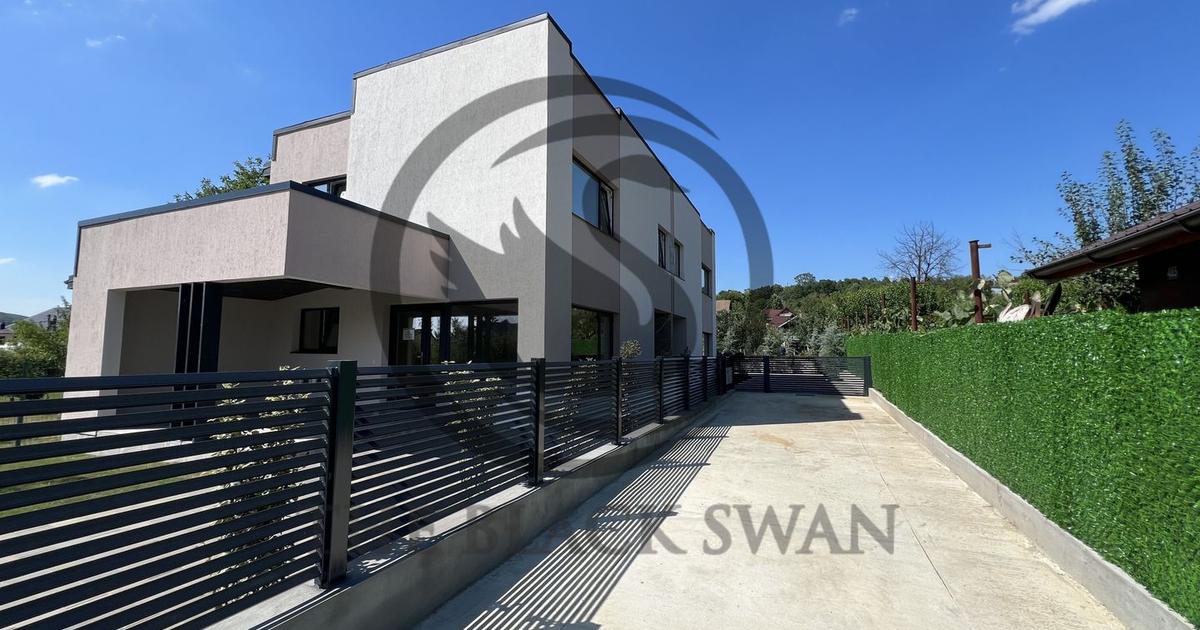 Casa cu 4 camere de vanzare | Premium | Nou | Moreni - Bld. Republicii