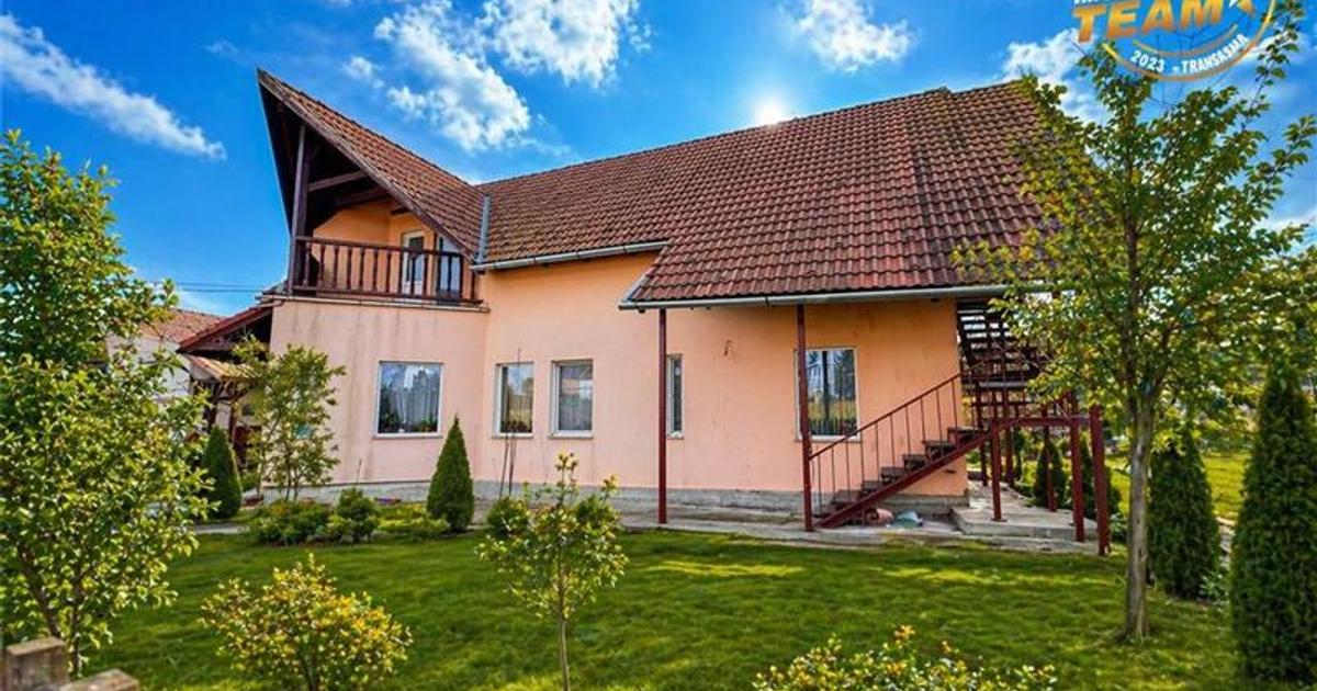 Casa cu peste 900mp teren si garaj, Chilieni, Sfantu Gheorghe,