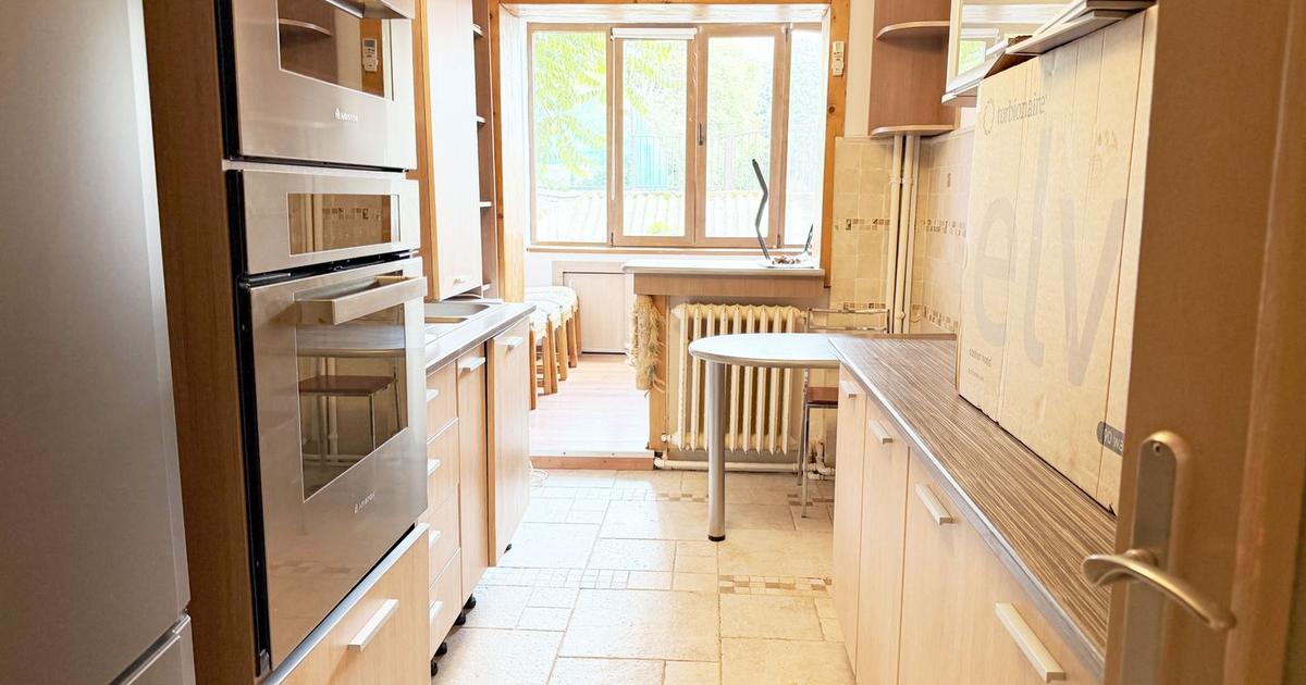 Apartament 2 camere de inchiriat Arad ultracentral, parter