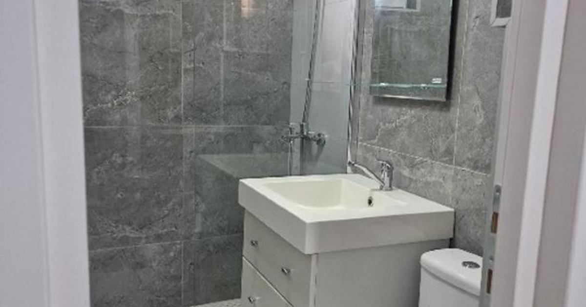 Garsoniera comfort 1 , strada Pietris , Etaj 1 , totul nou !