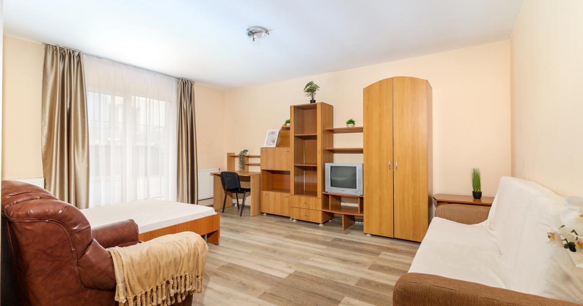 Apartament Zorilor UMF cu 1 camera, bloc dupa 2000, etaj 2