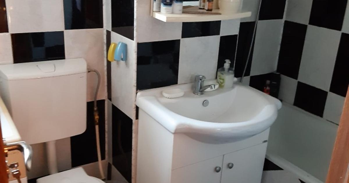Garsonieră decomandată în Turnu Măgurele