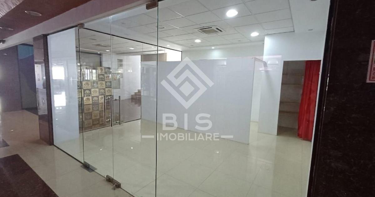 Spațiu comercial 25 mp în zona Central, Bistrița
