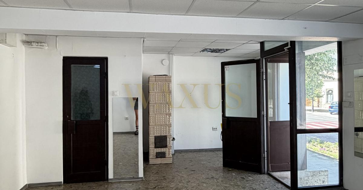 Spațiu comercial 30 mp în zona Central, Bistrița