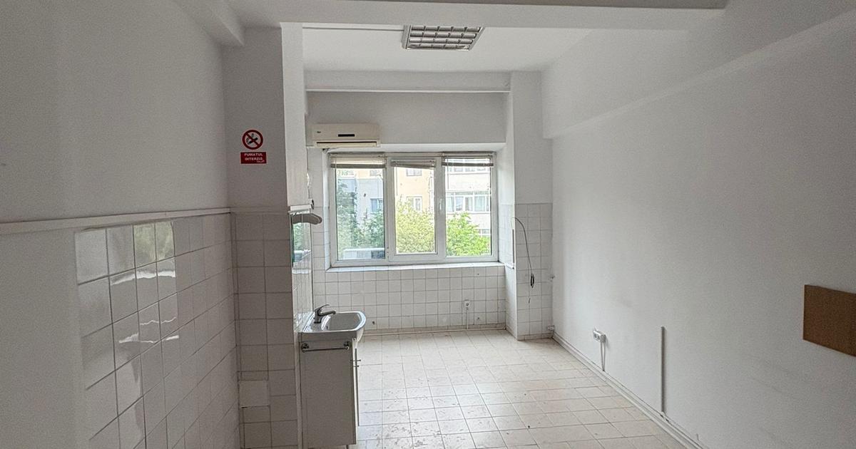 Spațiu comercial 17.5 mp în zona Central, Focșani