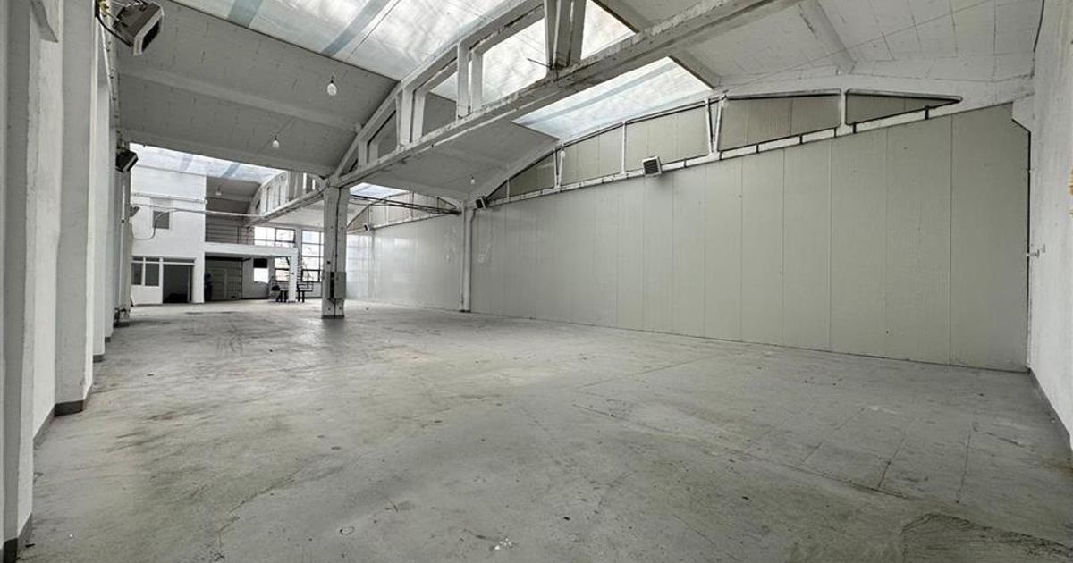 Hala, spatiu comercial, zona Carrefour, rampa, de la 1000mp la 3000mp
