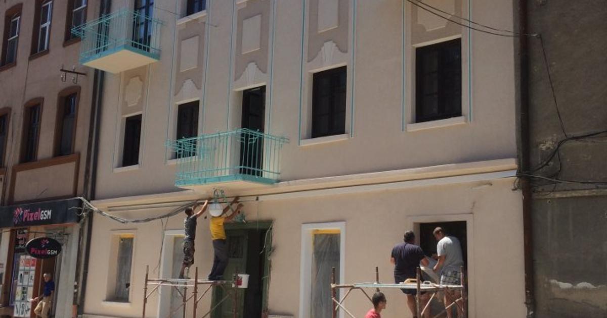 SPAȚIU COMERCIAL ULTRACENTRAL , pietonala ,clădire istorică ,complet  renovata