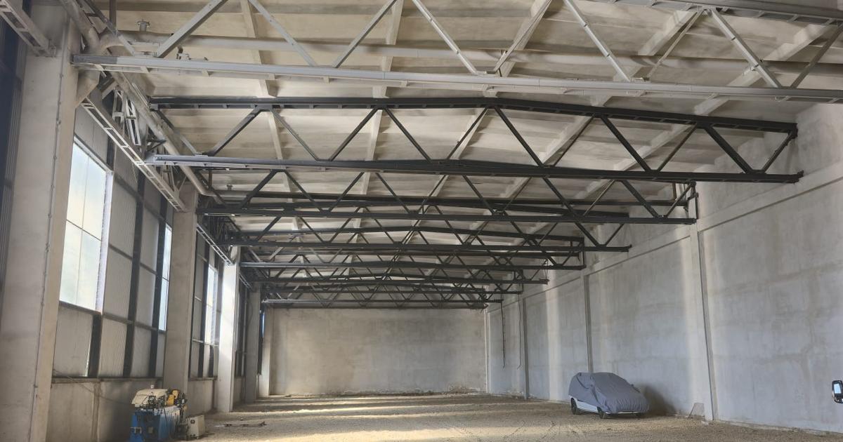 De închiriat hală industrială – 1.730 mp, Câmpulung Muscel, Argeș