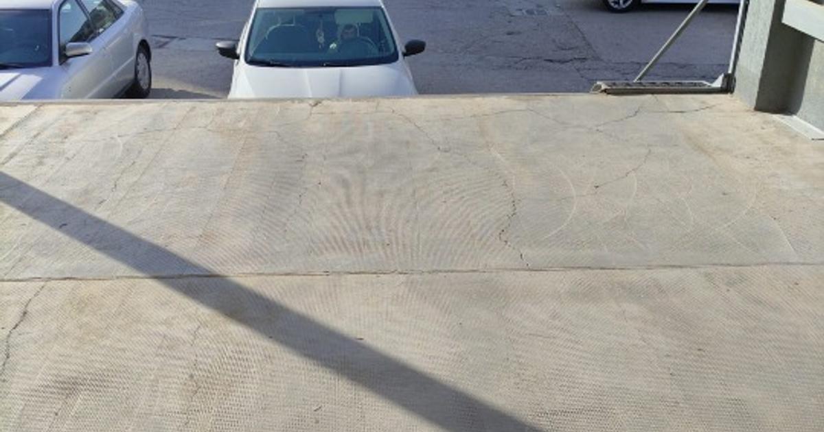 Inchiriez  Hala industriala cu destinatia Depozit sau Productie
