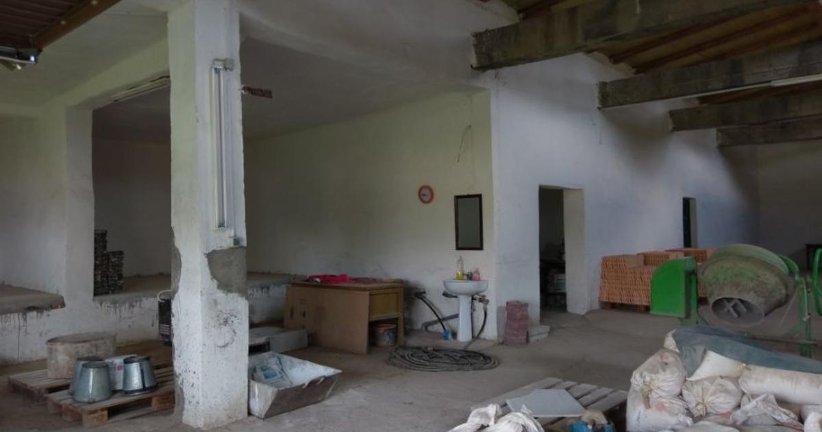 Hală industrială de vânzare – E60,  Satu Mare | 500 mp hală + 3.000mp teren