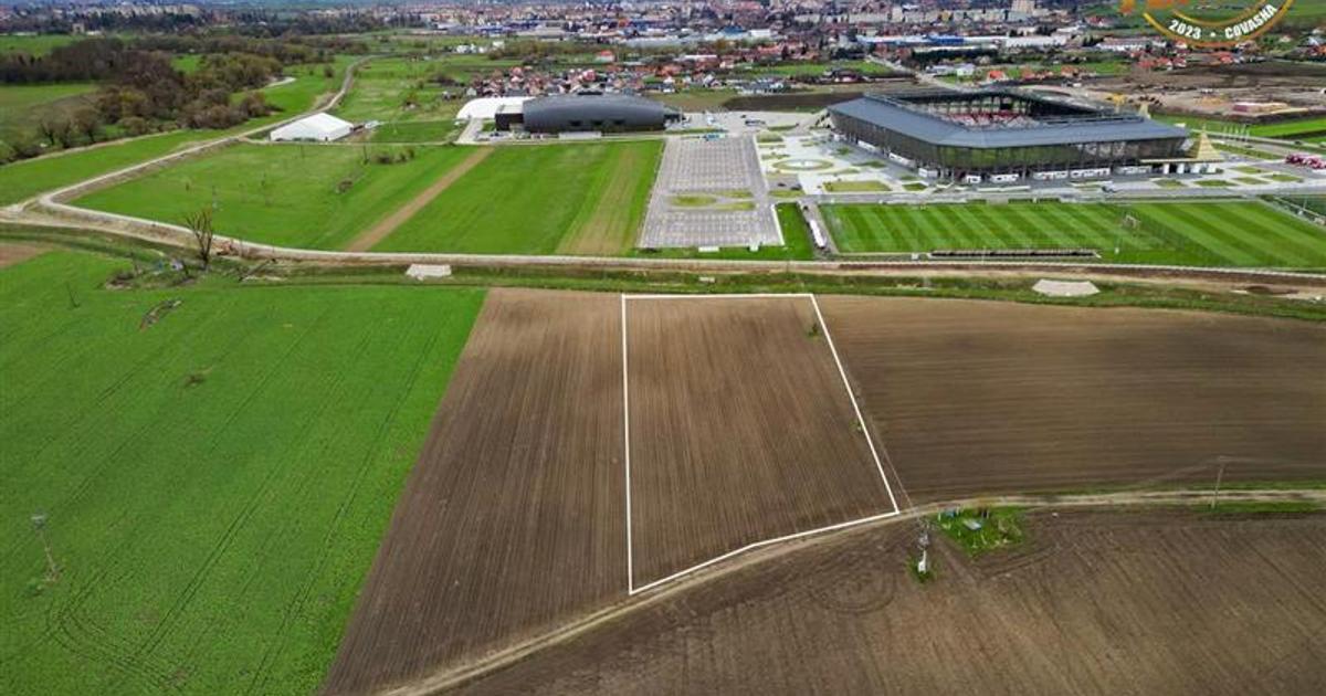 FILM! Teren intravilan cu potential ridicat - zona Sepsi Arena, Arcus, Covasna