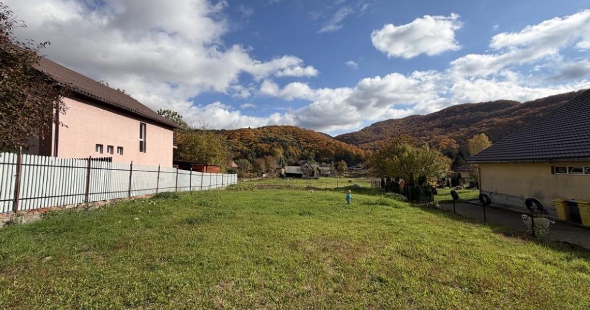 Teren Construcții intravilan de 868 mp, în zona Ferneziu, Baia Mare
