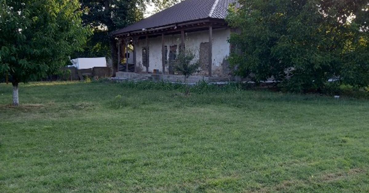 Teren de vanzare 14 000 mp sau mai putin, Sat Postavari