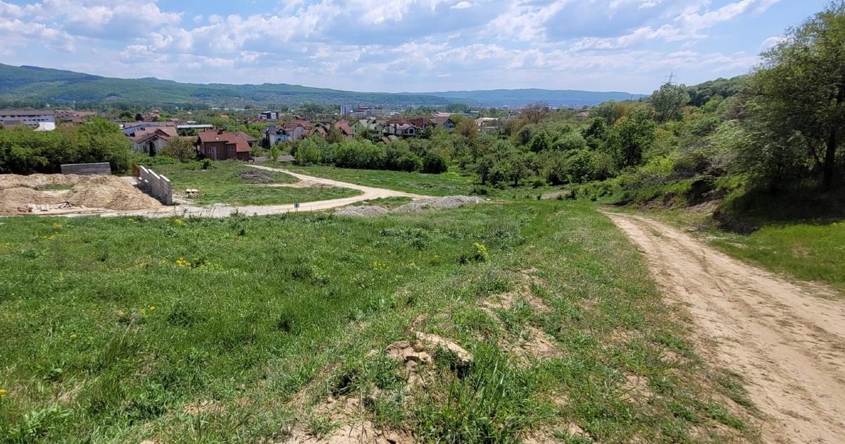 Teren casa intravilan Ramnicu Valcea – utilitati existente – zona linistita