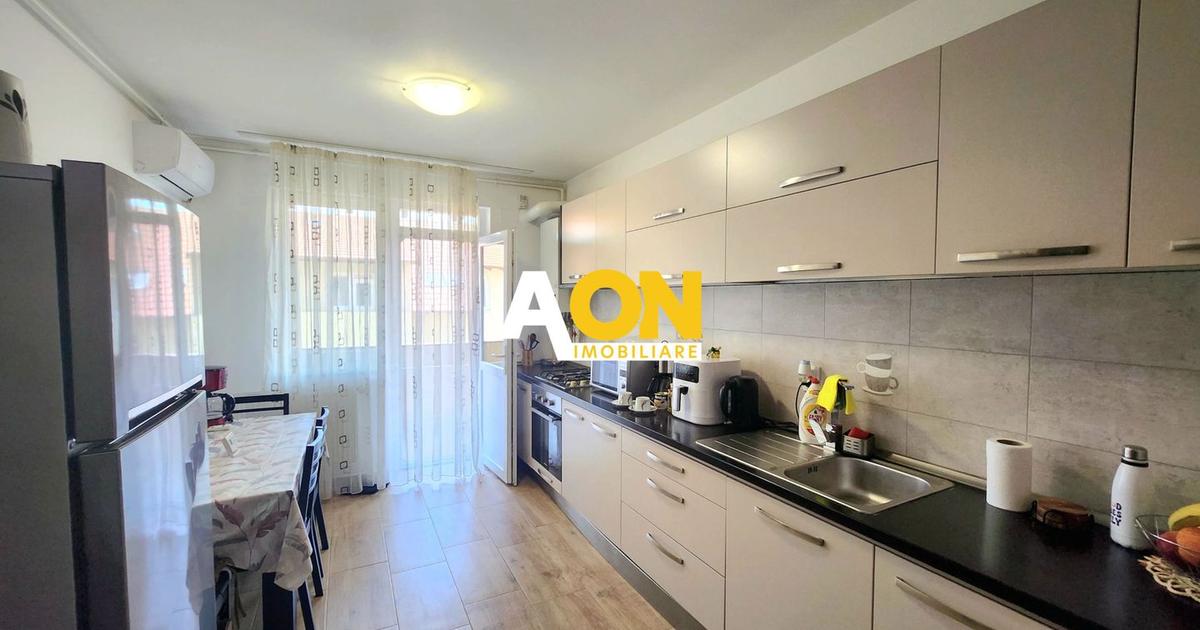Apartament cu 2 Camere + Mansardă, Garaj, Bloc Nou, Zona Centru