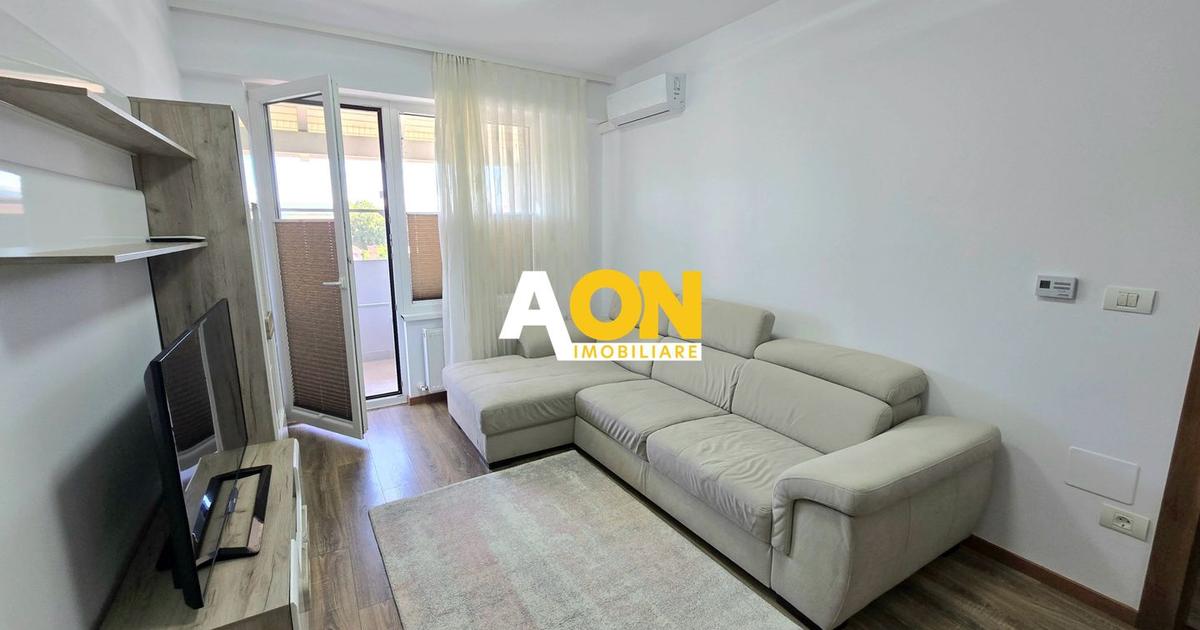 Apartament cu 3 Camere, Complet Mobilat, Bloc Nou, Zona Centru