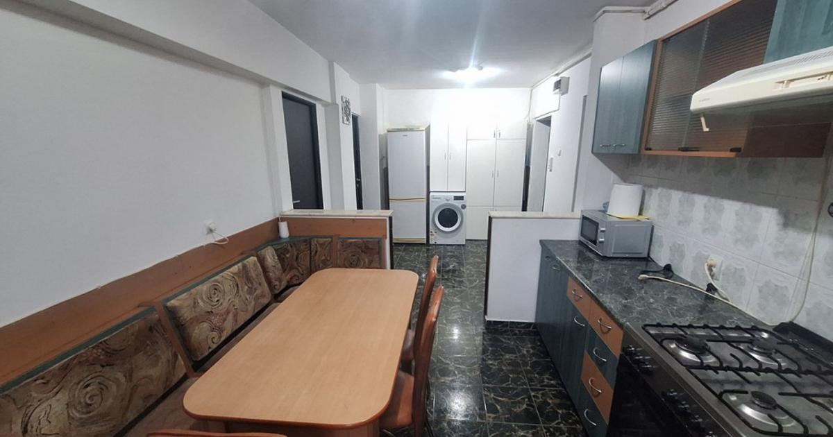 Apartament 2 camere I Cetate I mobilat si utilat I disponibil I PARCARE