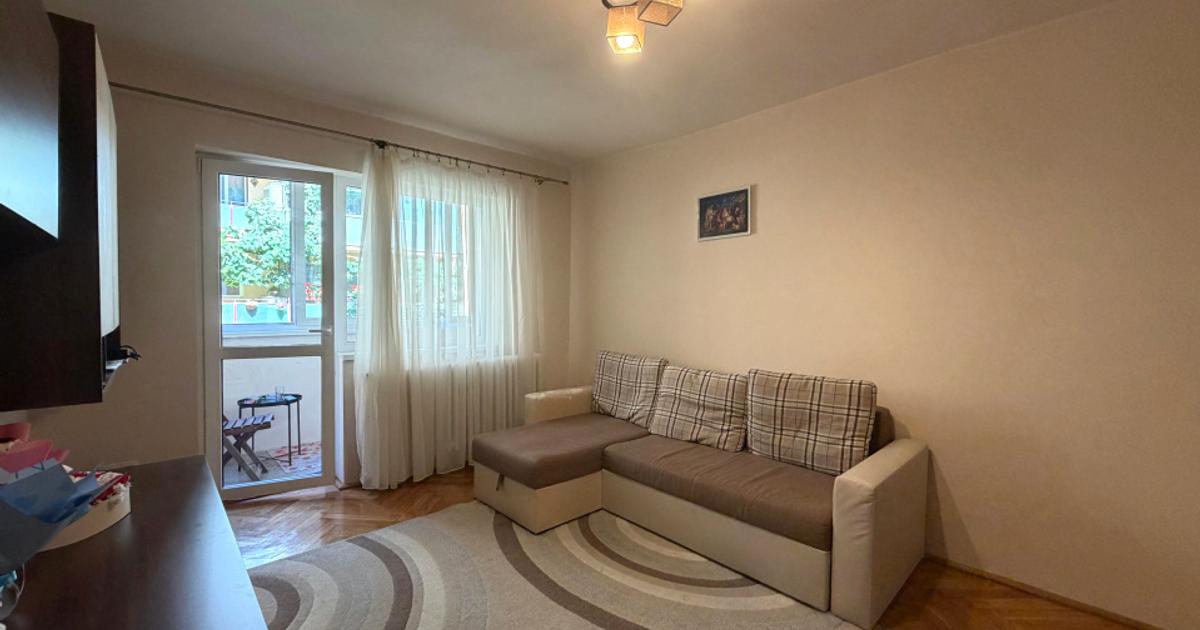 De inchiriat - Apartament 3 camere, 70 mp, etaj 1/4 - CETATE