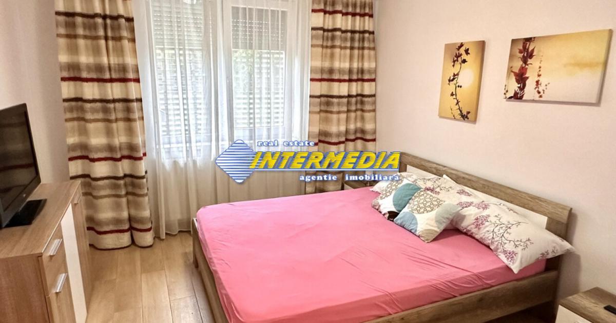 APARTAMENT 3 CAMEREDE INCHIRIAT I BLOC NOU I CETATE I MOBILAT I PARCARE I