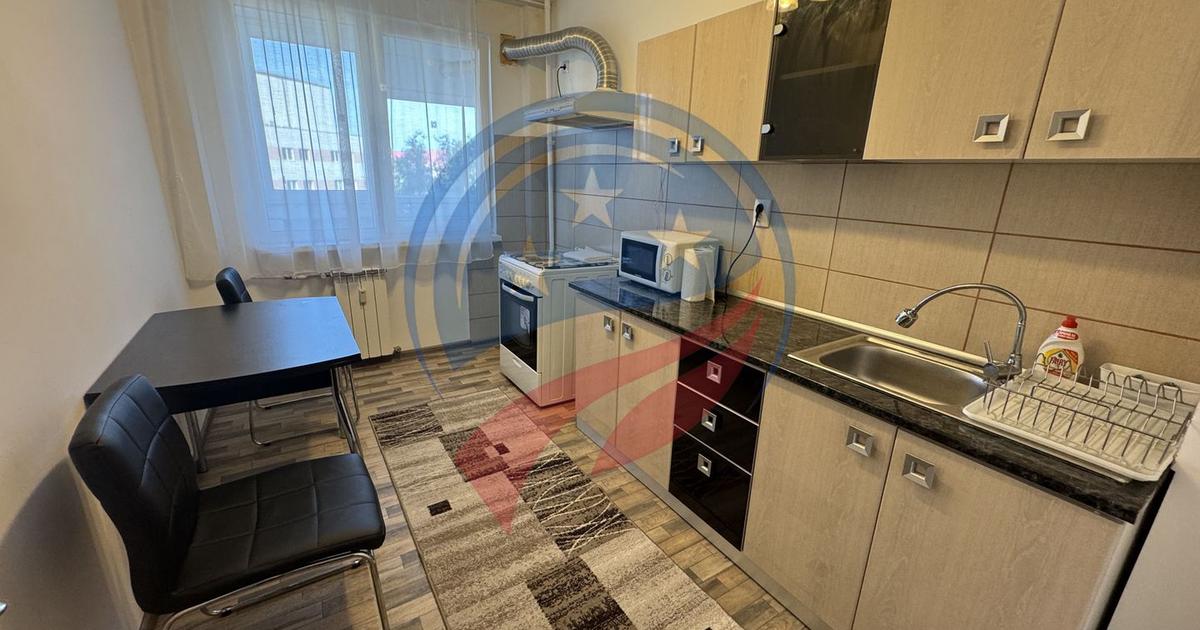 Apartament decomandat, ultracentral – etaj 2, mobilat și utilat complet