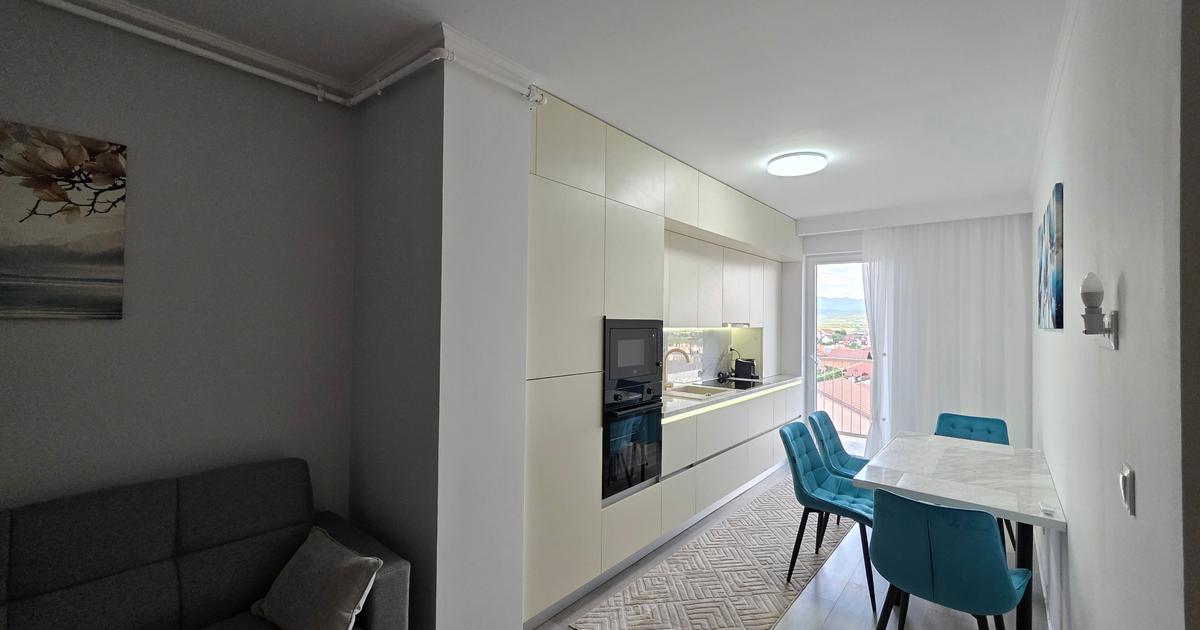 Inchiriez apartament 1 camera modern bloc nou