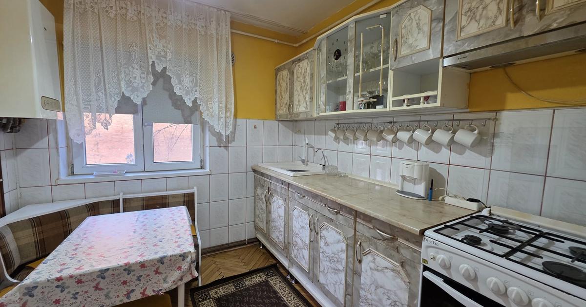 Inchiriez apartament 2 camere  Deva Gojdu