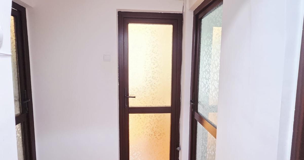 Apartament 2 camere Micro 19 bloc stradal CT Ac mobilat si utilat