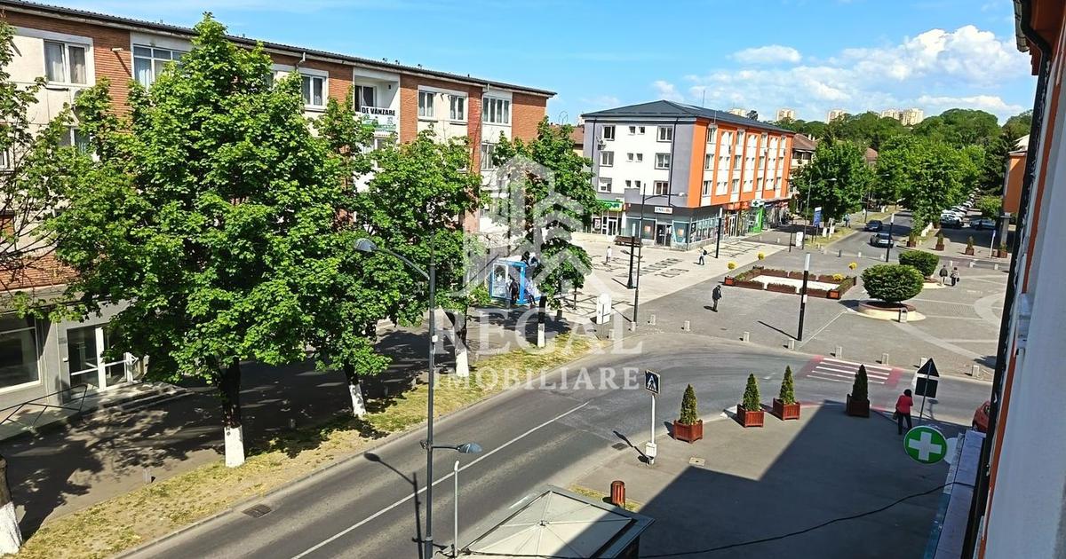 Apartament de inchiriat - zona Teatru - etaj 2/2