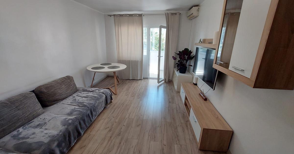 Apartament cu 3 camere in zona Palas-Str.Sf.Lazar