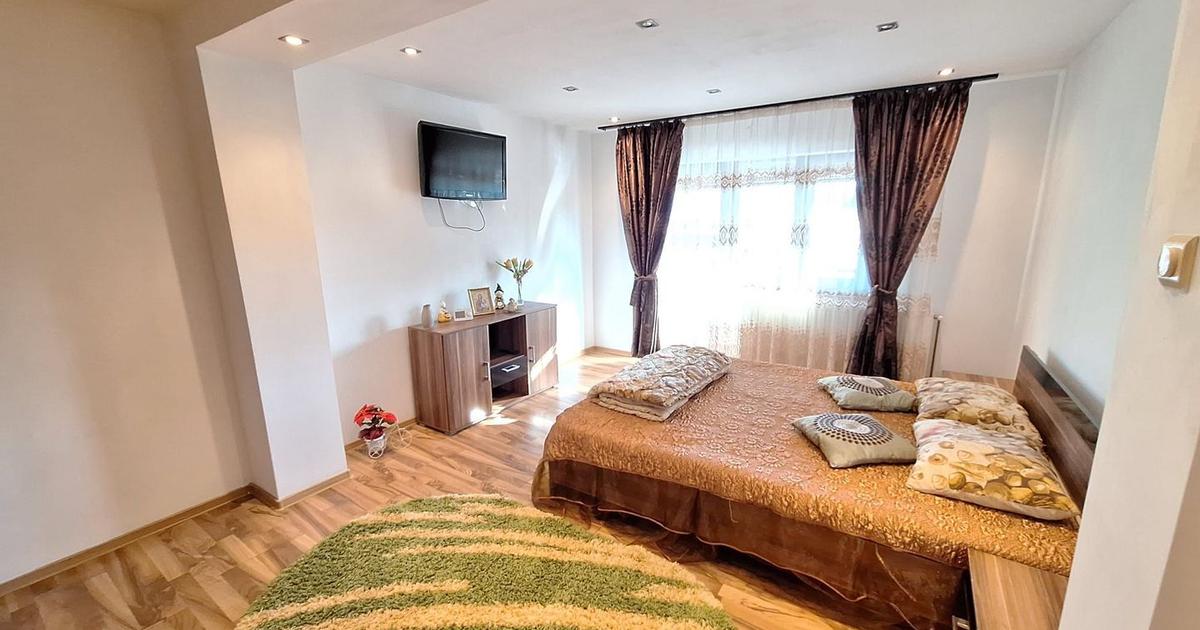 Inchiriere apartament la casa, Centru Bascov