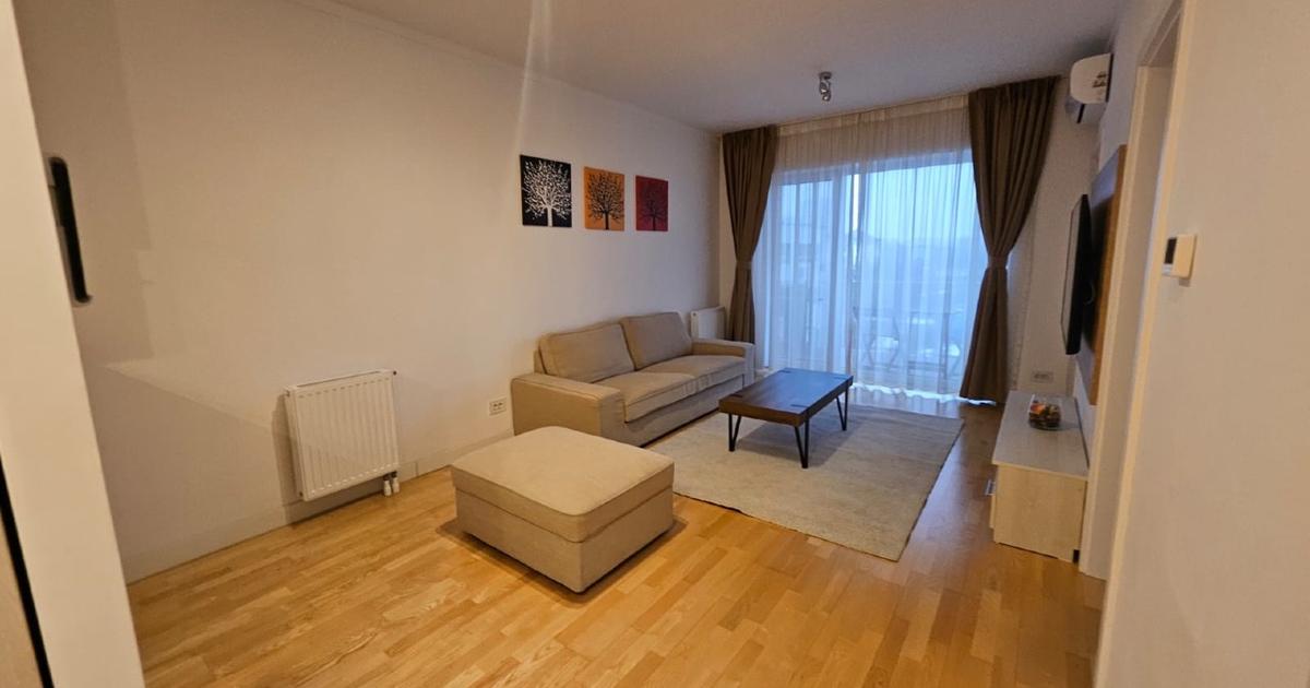 Apartament 2 camere cu metrou la scara blocului si vedere spre Sud