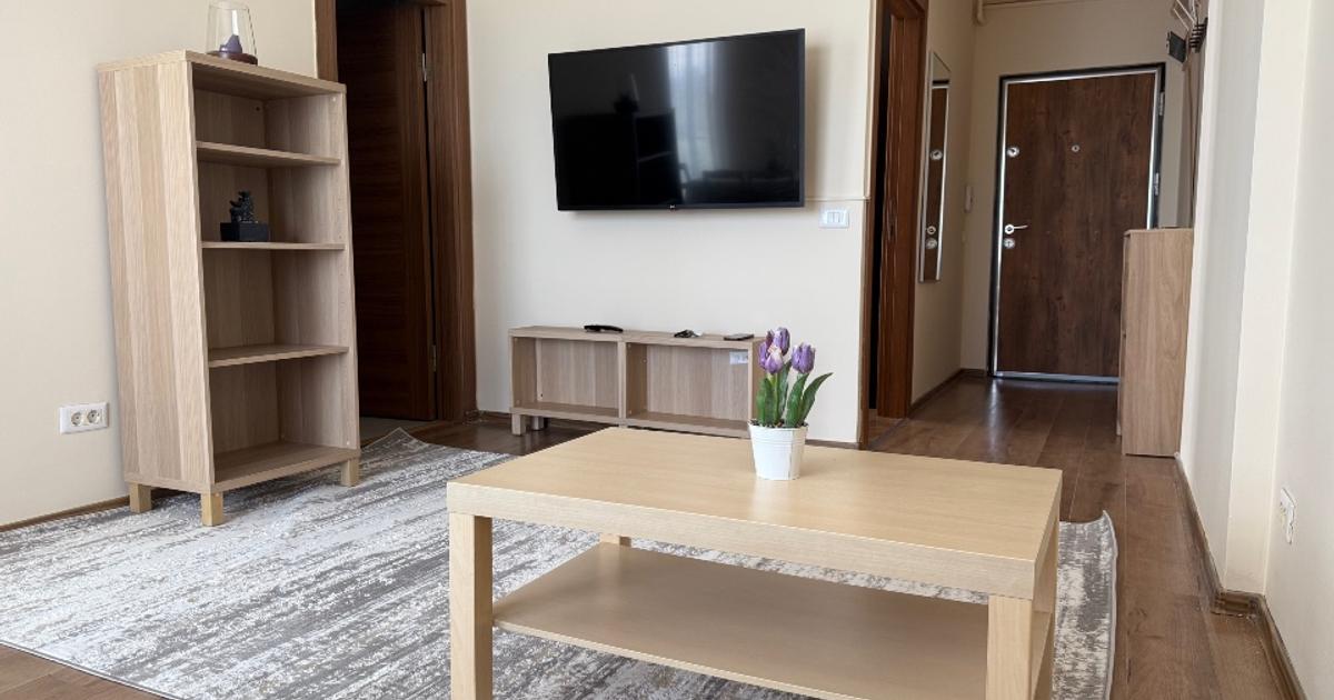 Proprietar, Închiriez apartament 2 camere cu loc de parcare subteran