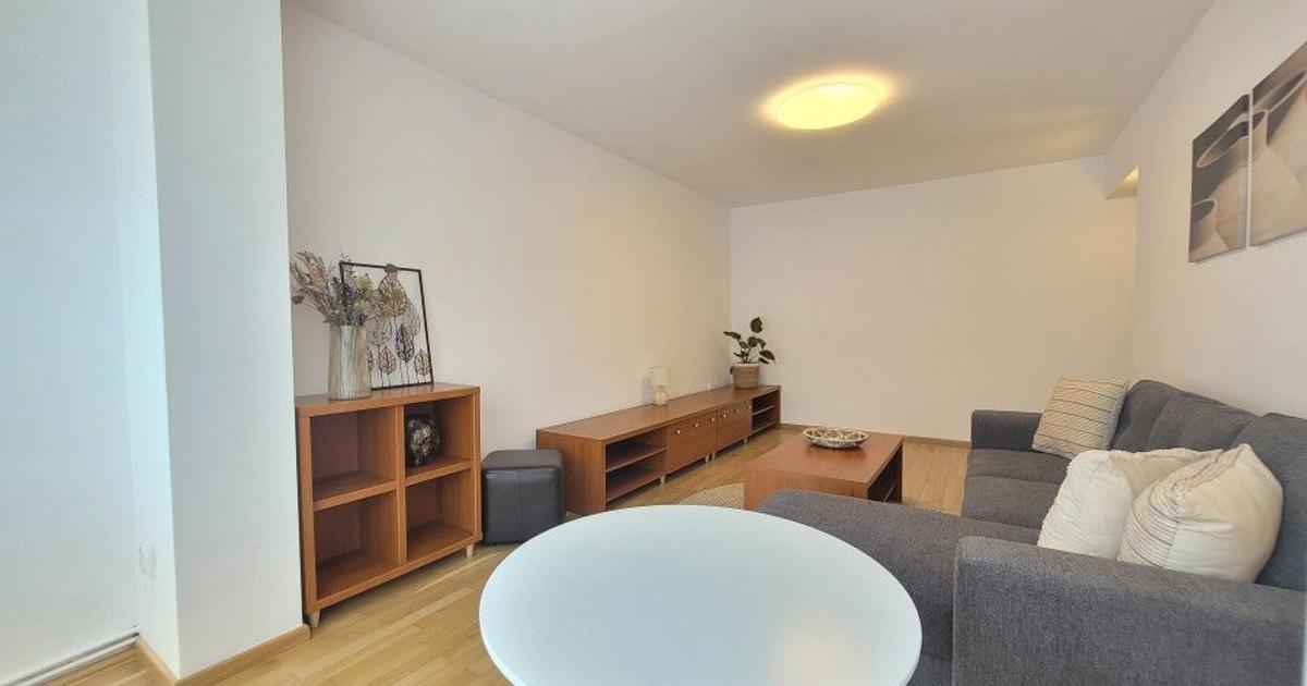 Apartament 3 camere,  Zona Centrala - Bulevardul Milea