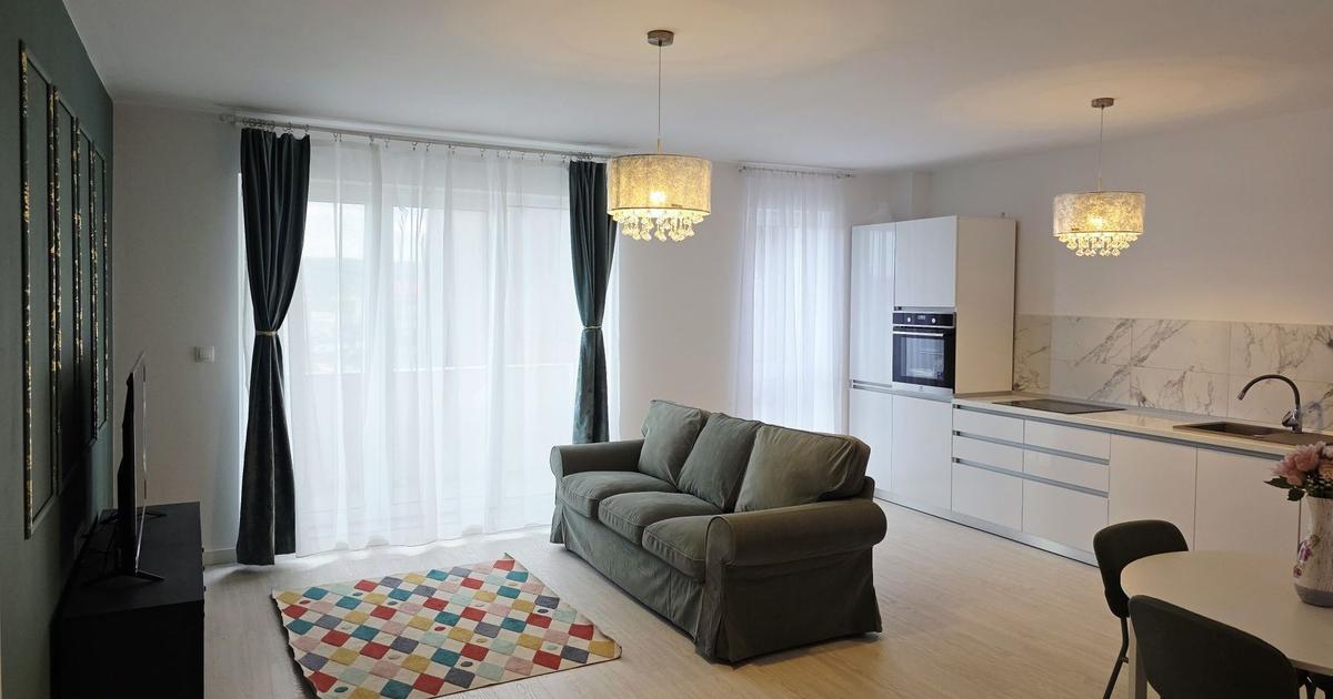 Apartament cu 2 camere luminos  Maurer + parcare