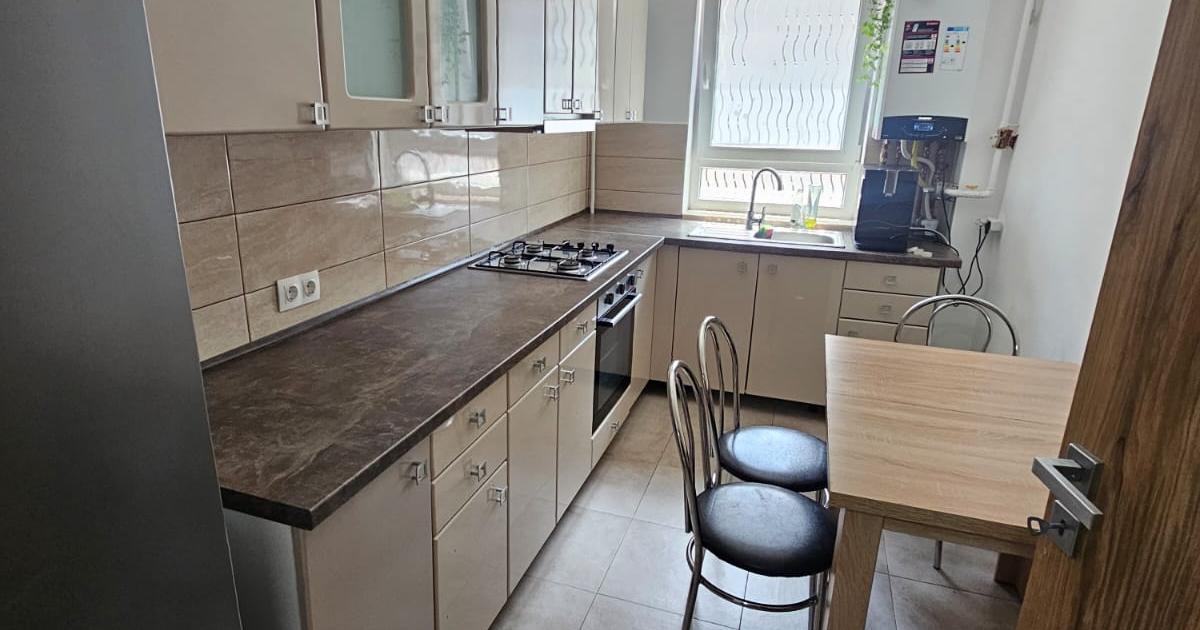 De inchiriat apartament 2 camere, Tg. Mures, Bloc nou, Maurer