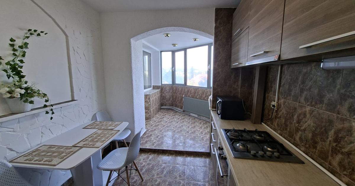De inchiriat apartament 3 camere, Tg. Mures, Ultracentral