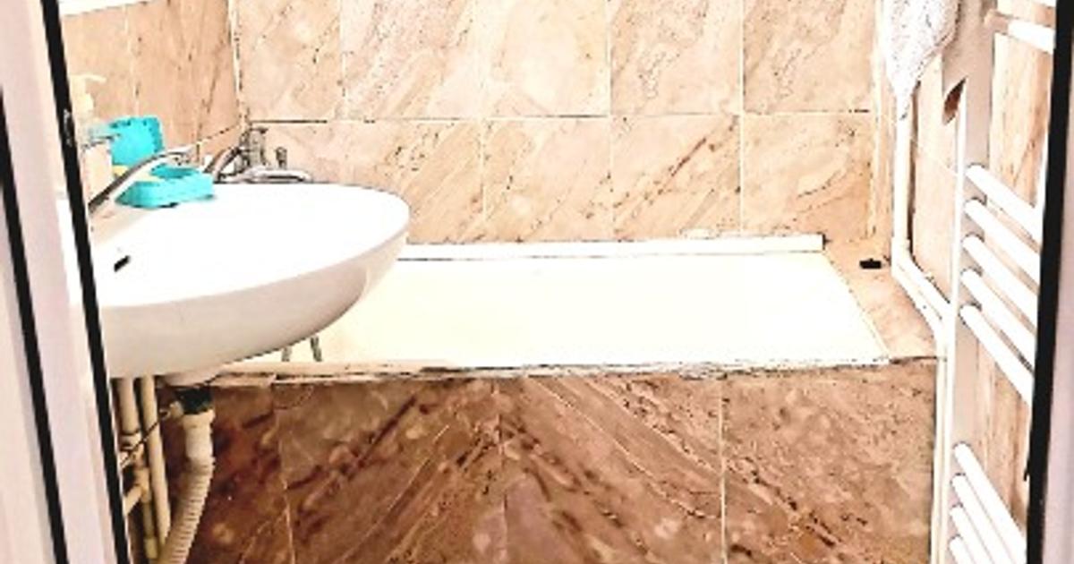 Apartament 2 camere/ de închiriat/ 1400 lei