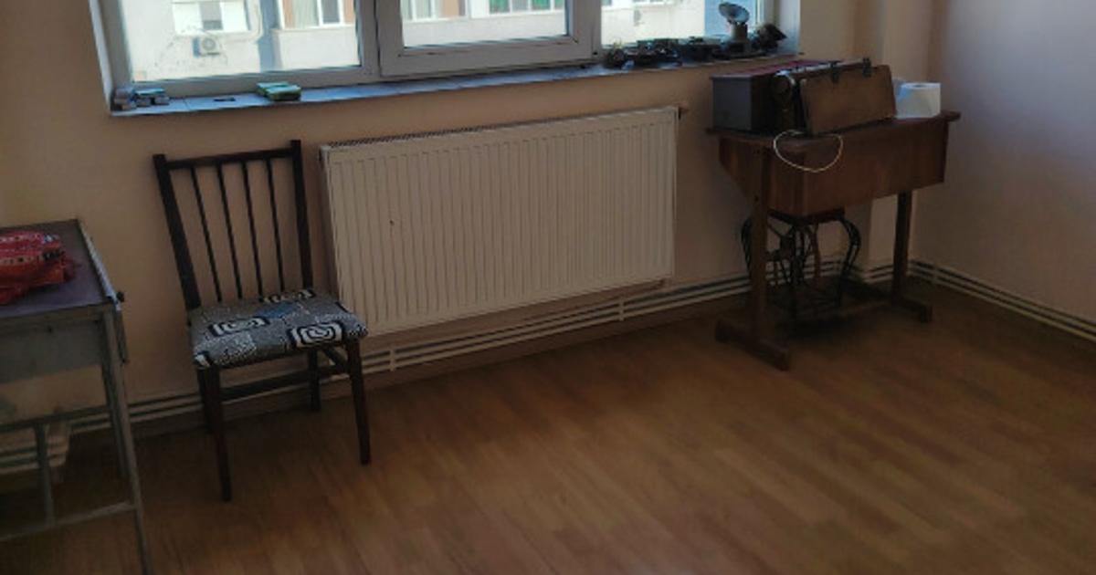 Braila, Apartament 2 camere cf1, decomandat, balcon 7m, Piata Radu Negru