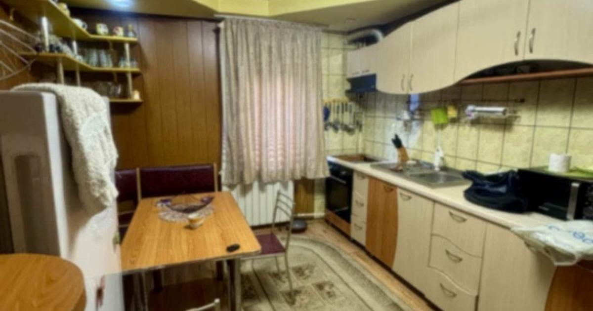 Apartament spațios, complet mobilat și utilat, gata de mutare.