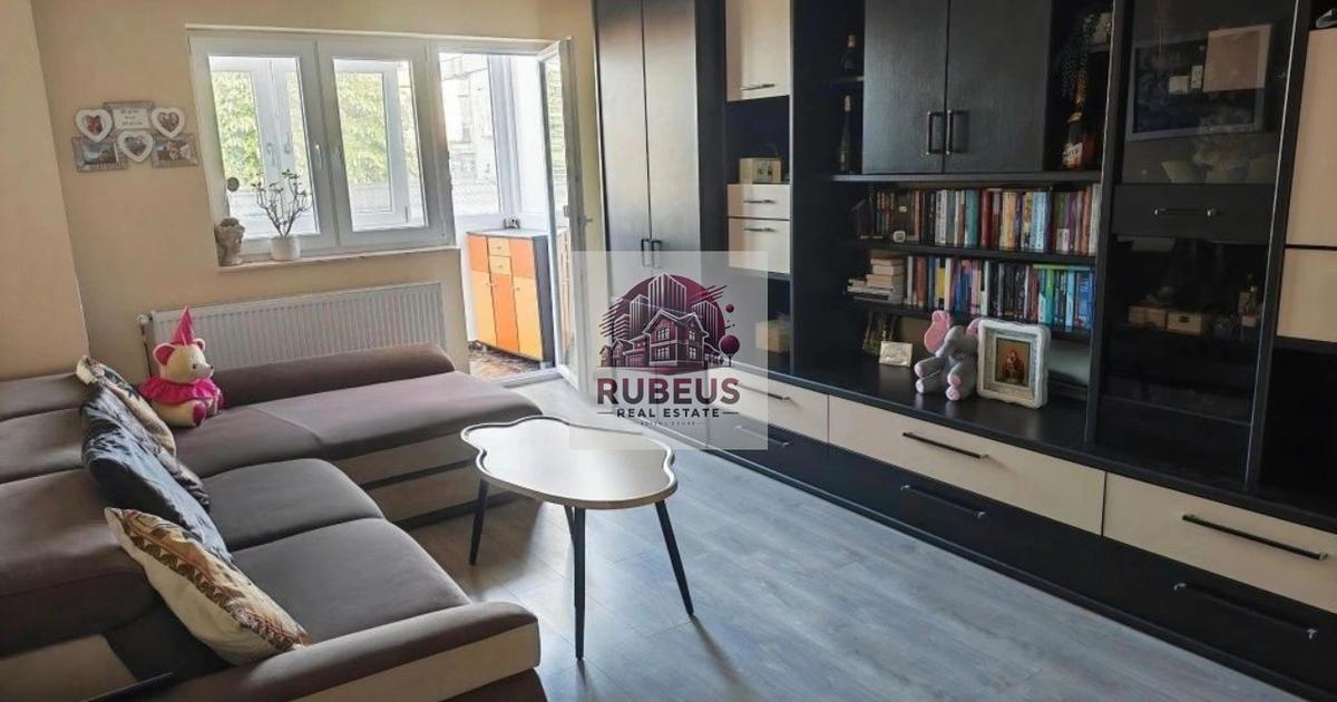 Apartament cu 3 camere
