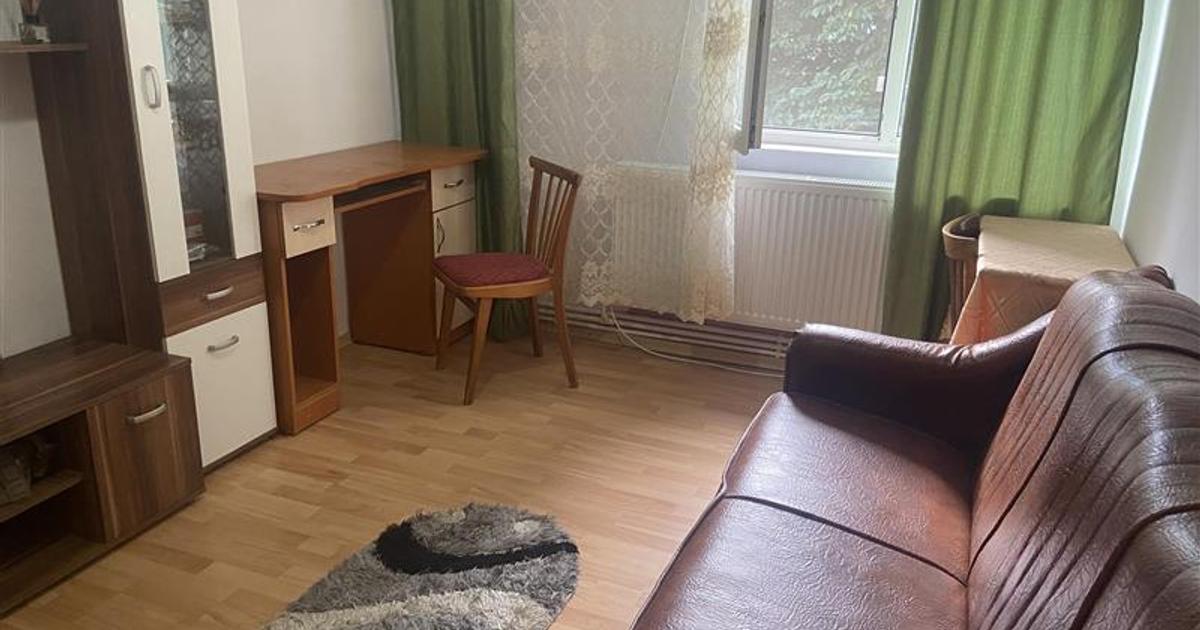 Apartament 2 camere , cartier Sud , et 2 4 , centrala termica proprie , mobilat
