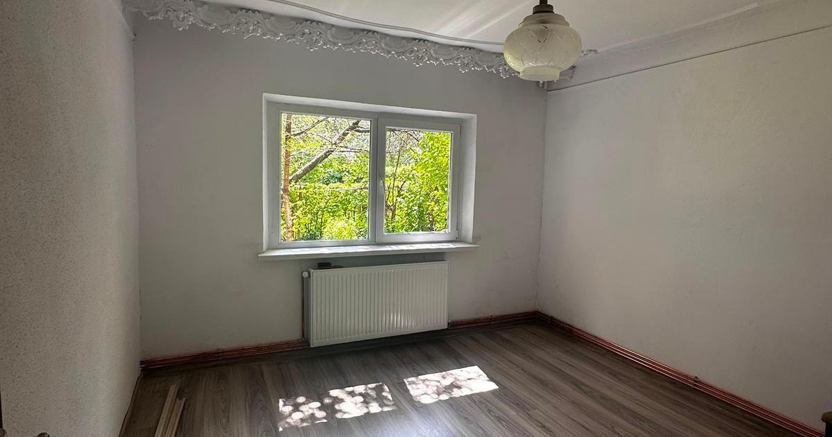 Apartament cu 2 camere decomandat, zona Nicolina-Belvedere