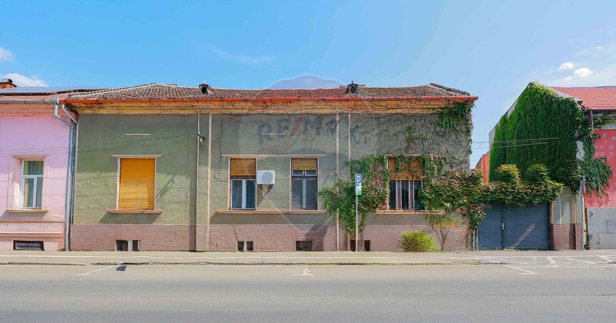 Apartament cu 4 camere de vânzare, Str. Sf. Apostol Andrei, Oradea