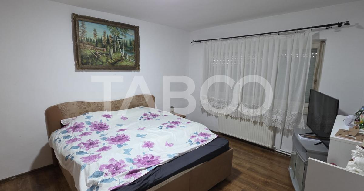Apartament cu 2 camere de vanzare in Aleea Parc parter