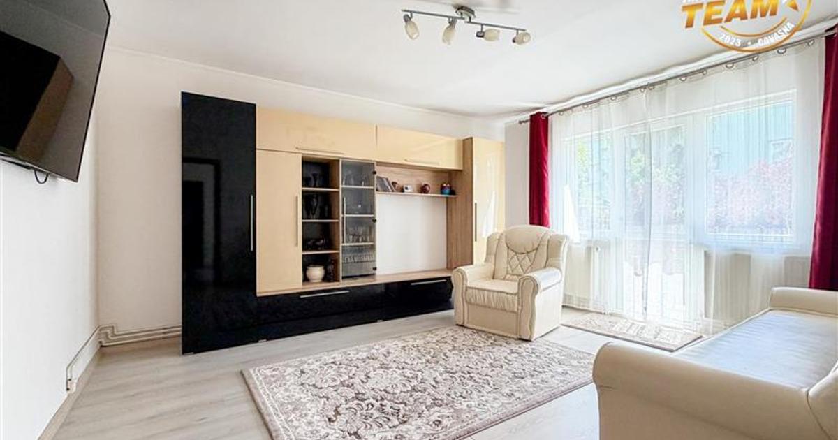 Apartament cu 3 camere, decomandat, etaj2, Central, Sfantu Gheorghe