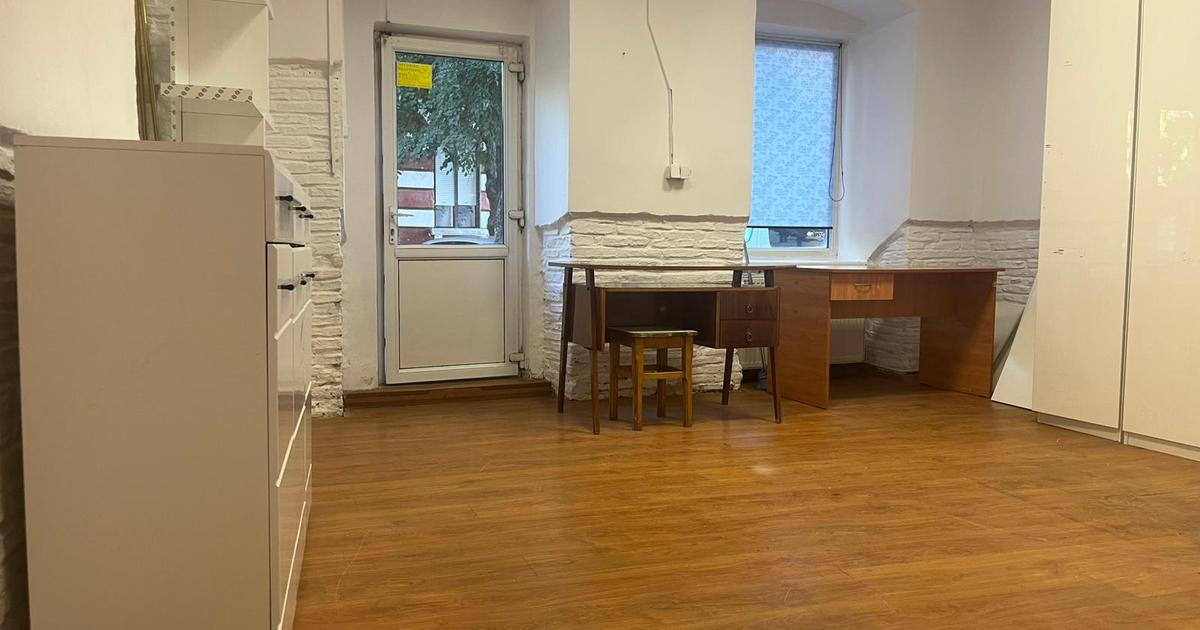 INCHIRIEZ SPATIU FINISAT PENTRU BIROURI,ZONA CENTRALA
