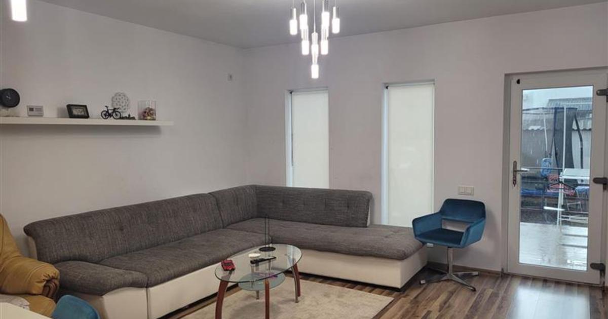 Casa 4 camere de inchiriat micro 3 mobilata utilata